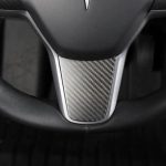 Model 3 / Y Steering Wheel Middle Trim Cover - Carbon Fiber Interior Mods - Imagen 6
